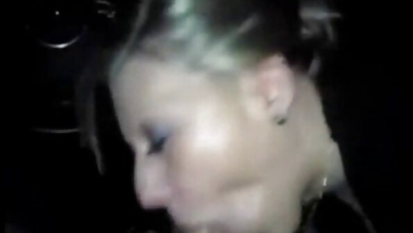 Gina Valentina cưỡi to lớn đen vòi nước clip sex gai nhat như một rẻ đĩ