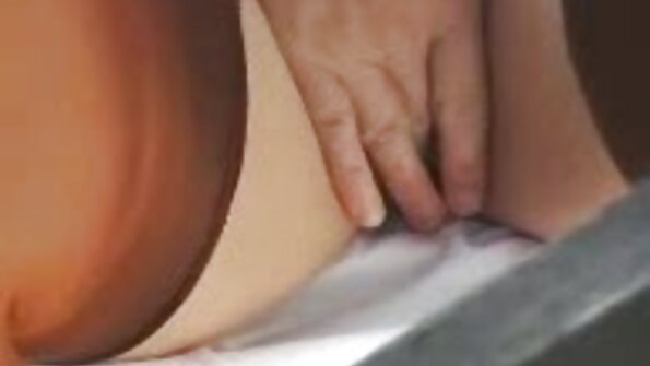 Cutie Lexi Lore được một cứng Mẹ kiếp từ video clip sex nhật bản cô ấy mẹ kế